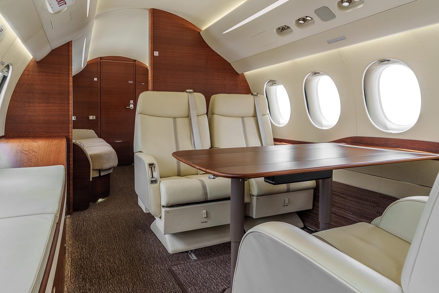 2014 Falcon 7X — photo 3