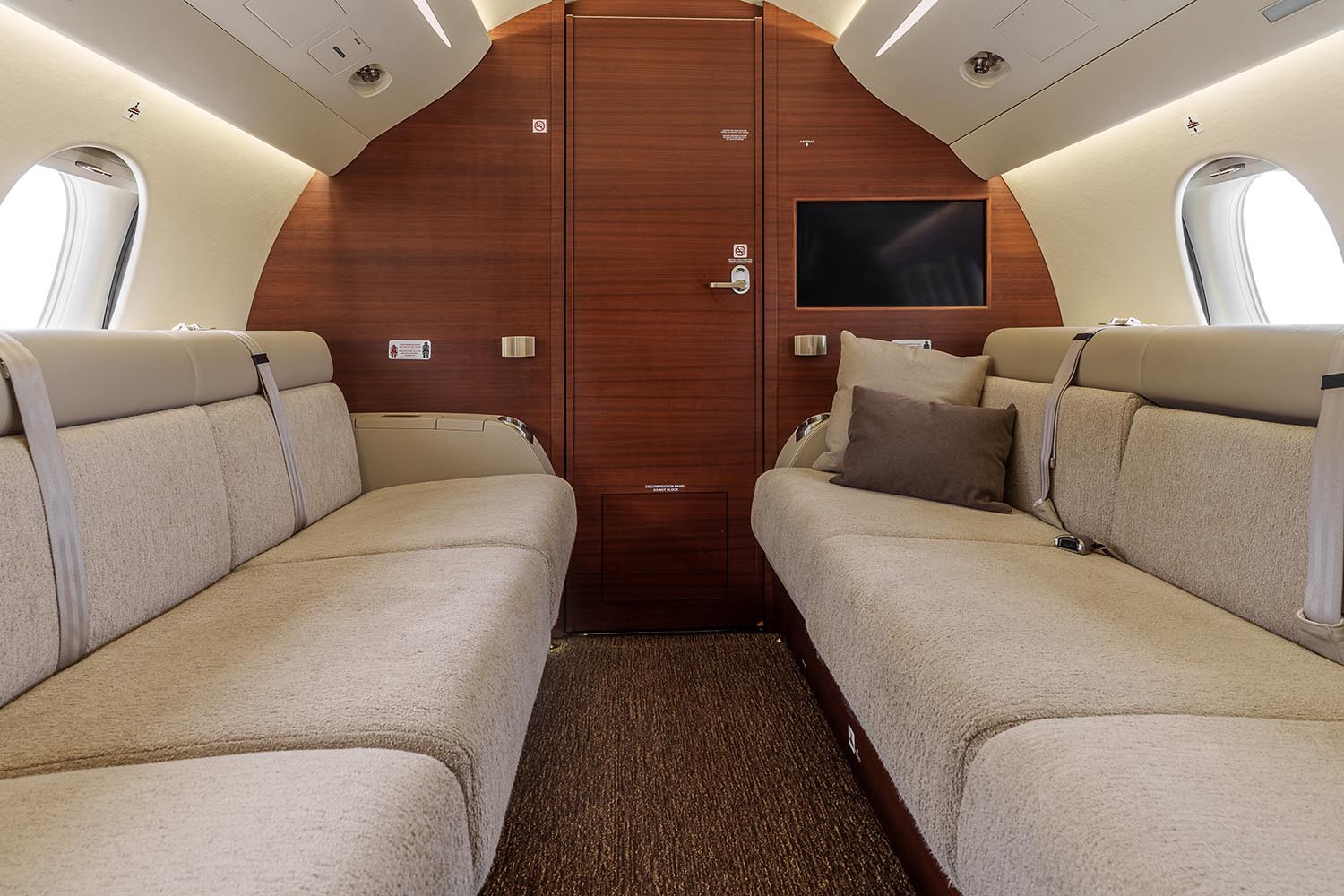 2014 Falcon 7X — photo 4