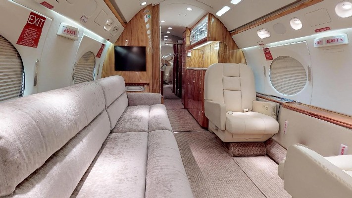 1999 Gulfstream G-V — photo 4
