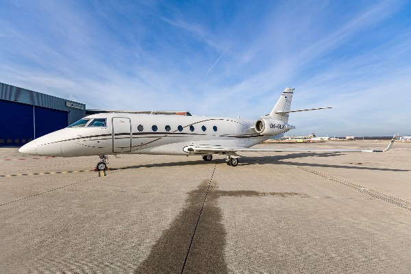 2011 Gulfstream G200 — photo 2