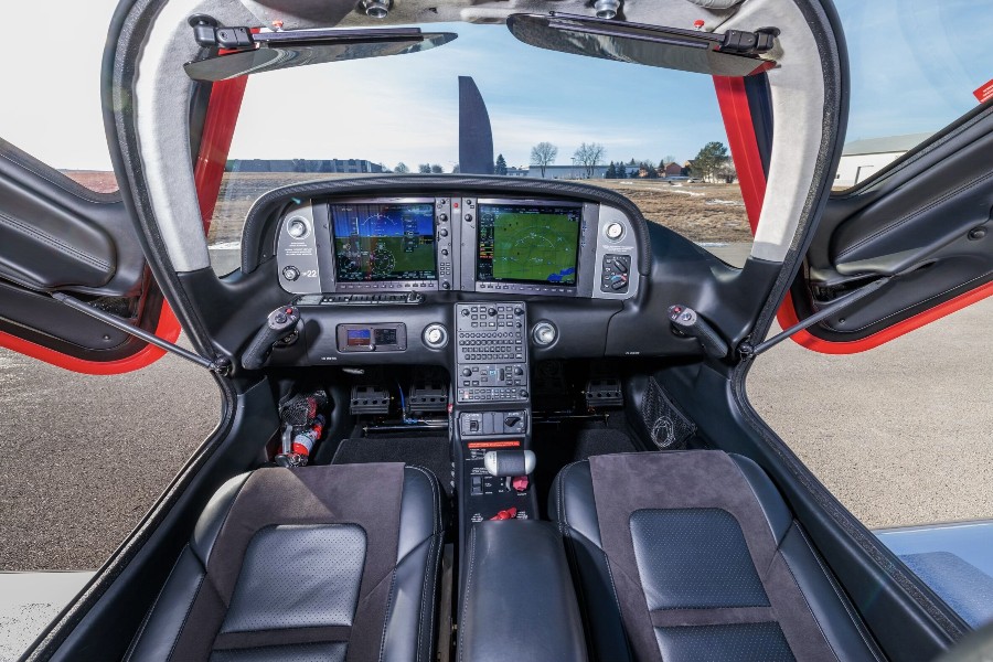 2022 Cirrus SR22-G6 GTS, photo 16