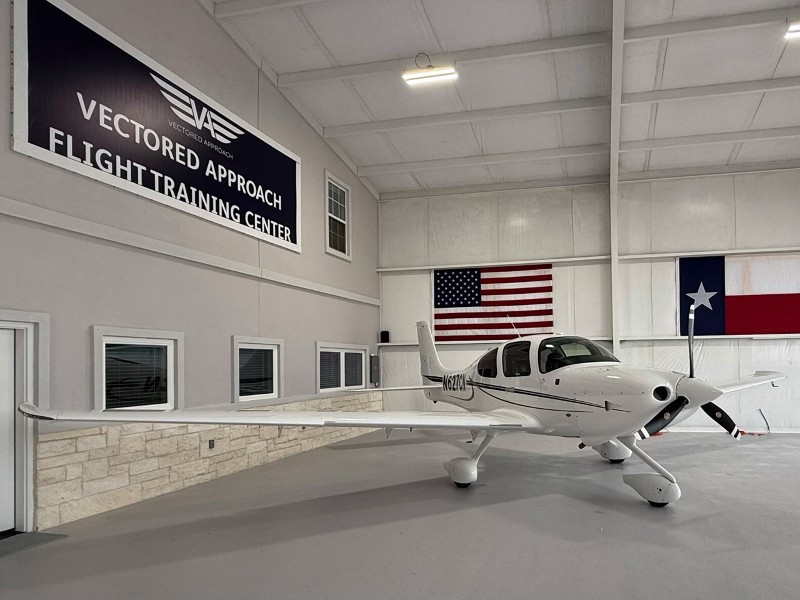 2019 Cirrus SR20 "Generation 6" (N627CN), photo 4