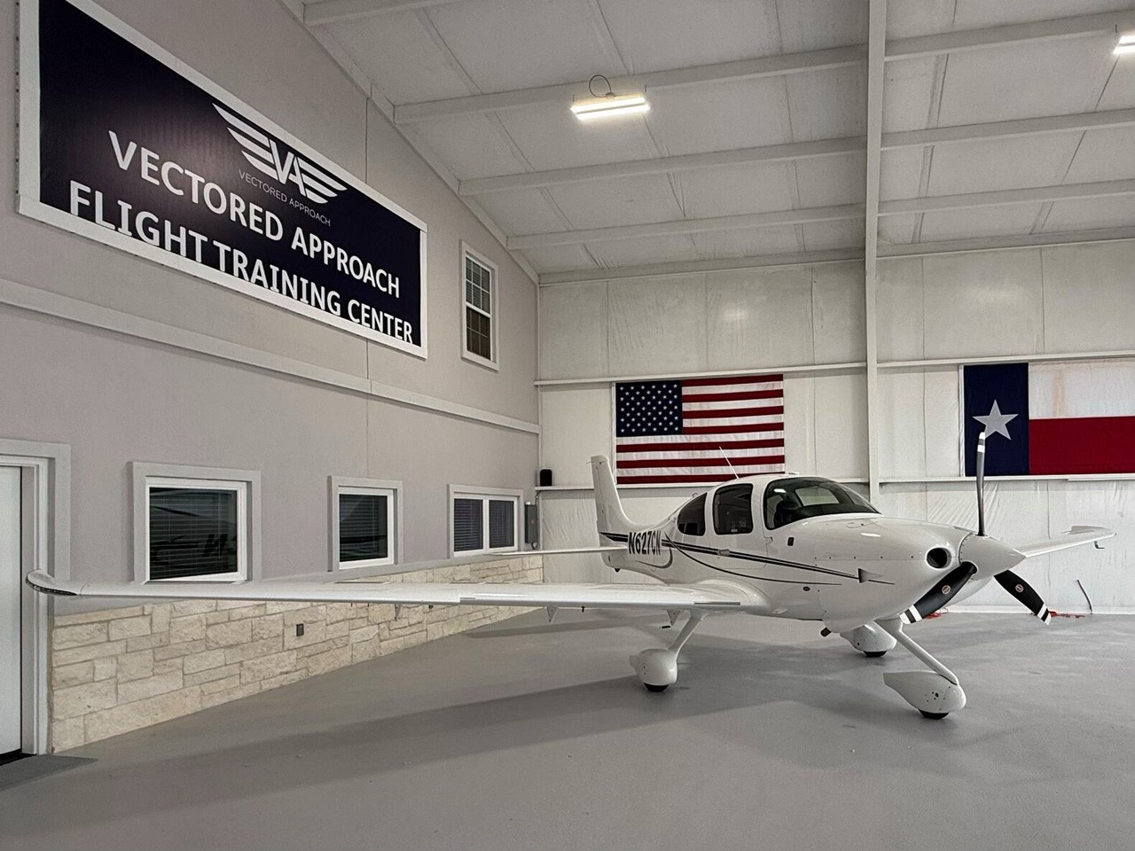 2019 Cirrus SR20 — photo 4