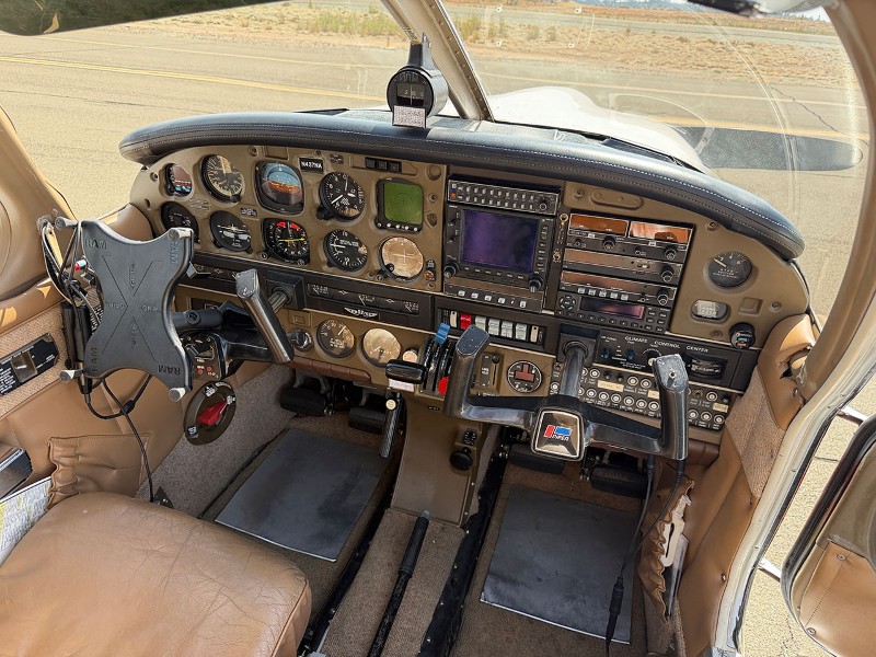 1985 Piper Dakota 236, photo 12