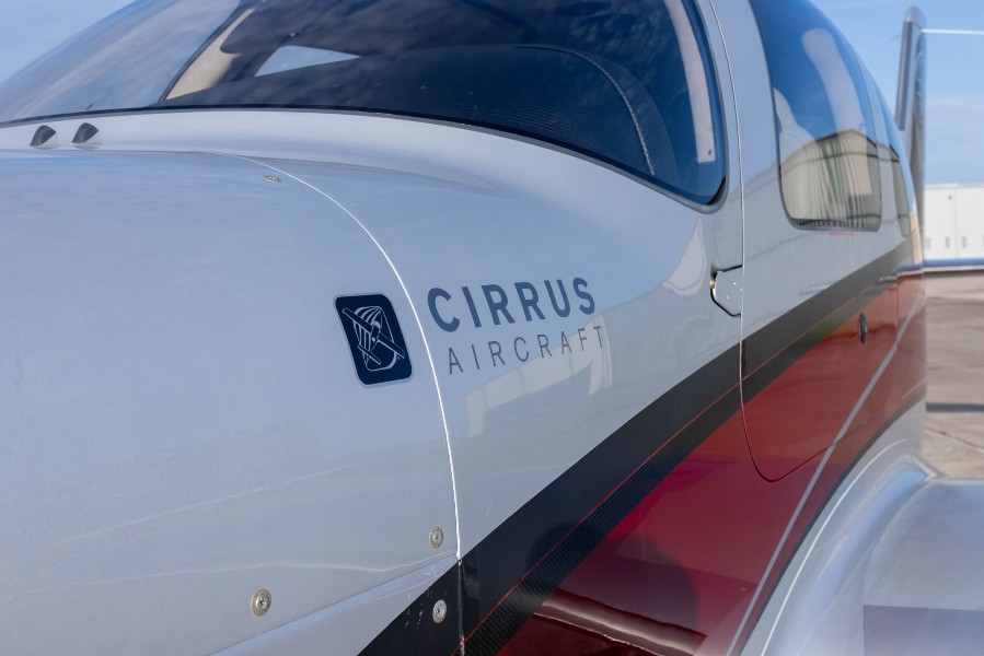 2012 Cirrus SR22T GTS, photo 9