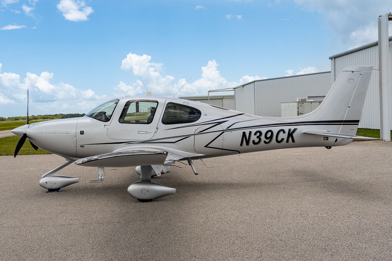 2024 Cirrus SR20 — photo 1