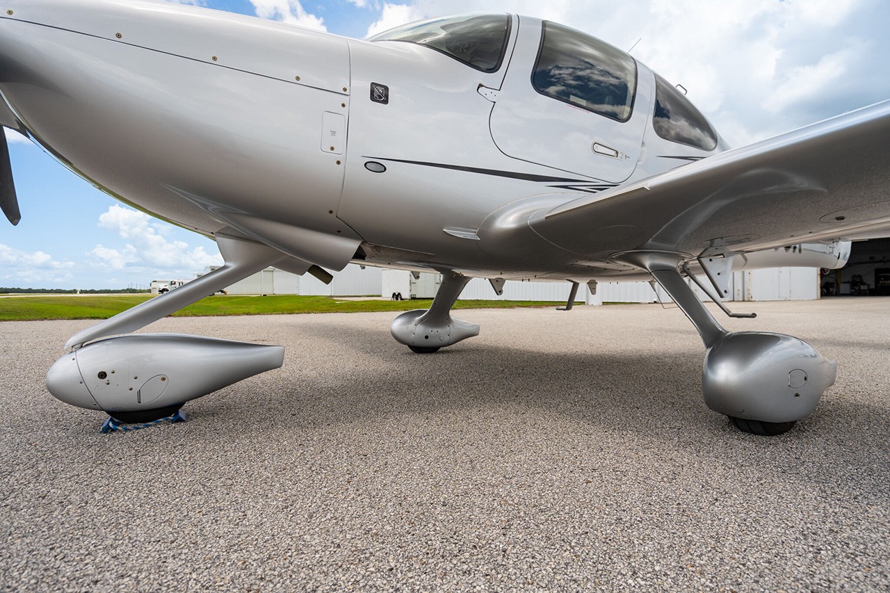 2024 Cirrus SR20 — photo 2