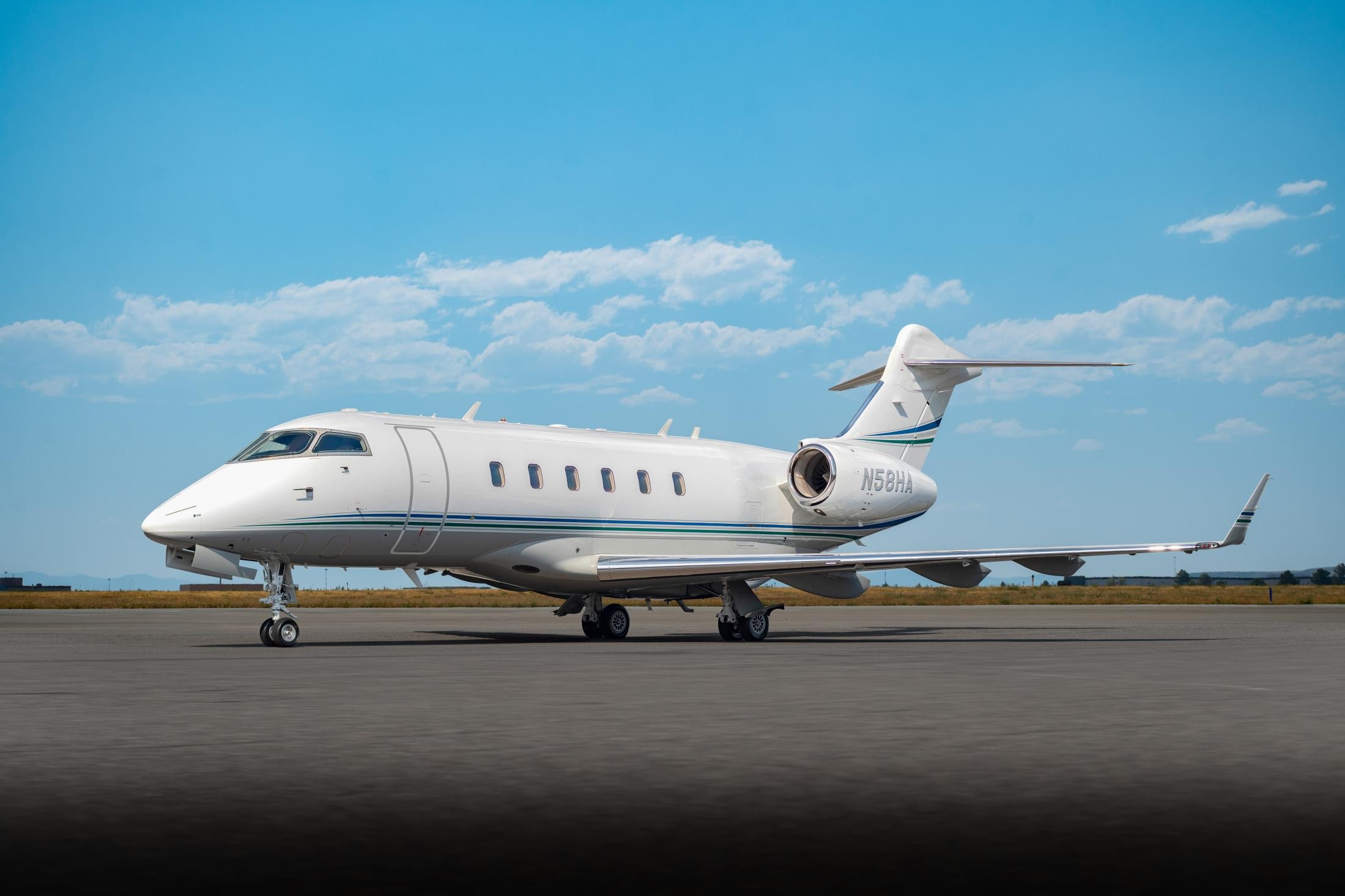 2007 Bombardier Challenger 300