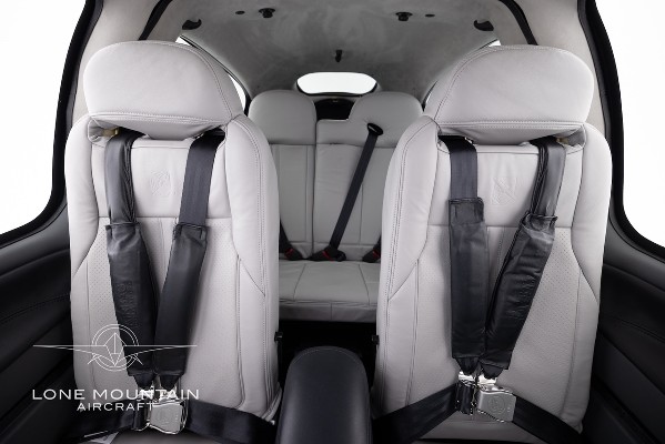 2022 Cirrus SR20 — photo 5