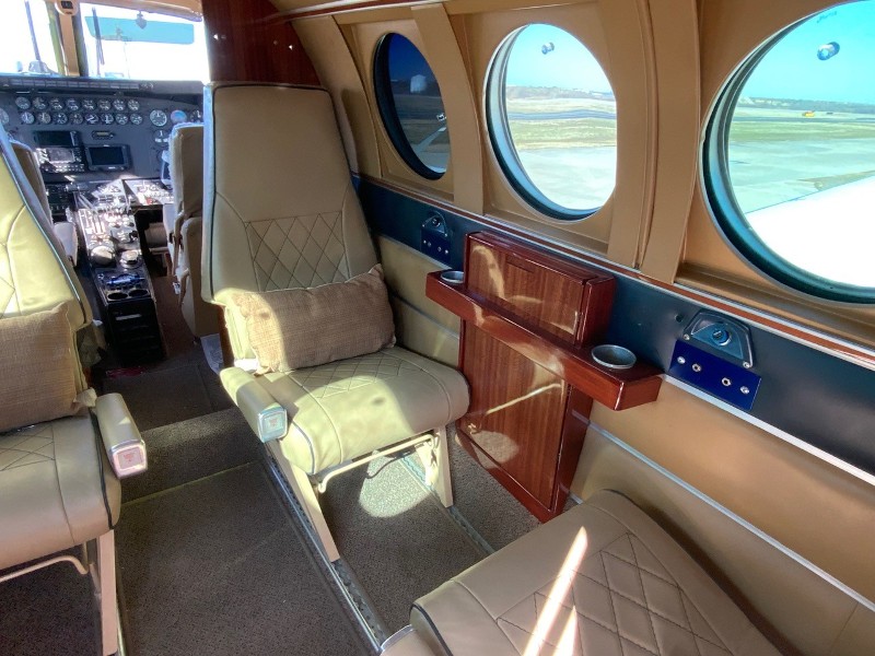 1970 Beechcraft Beech King Air B90, photo 10