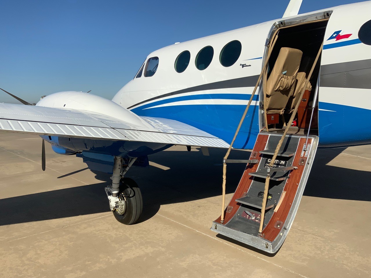 1970 Beech King Air B90 — photo 5