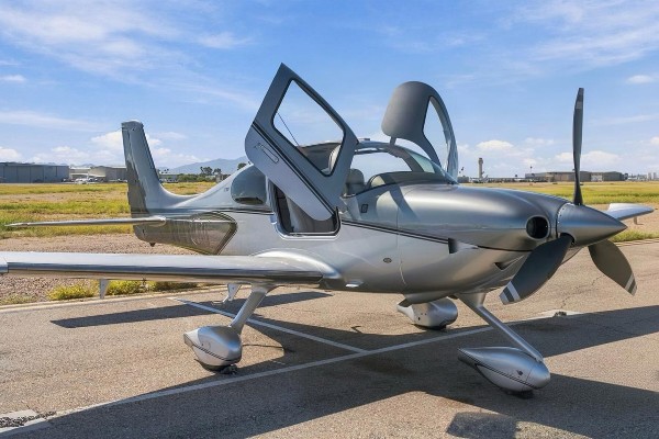 2022 Cirrus SR22T-G6 — photo 4