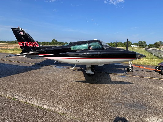 1972 Cessna 310Q — photo 1