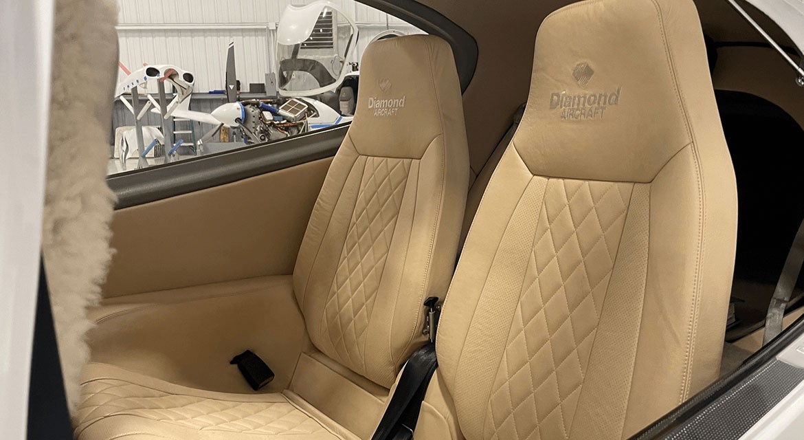 2007 Diamond TwinStar DA42 NG (Conversion) 4