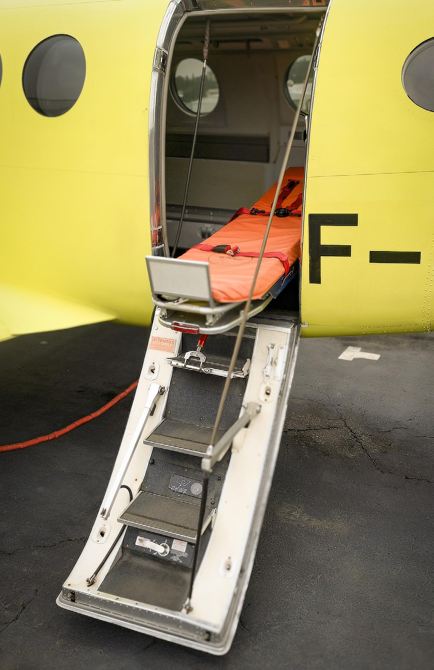 2009 Beech King Air B200 — photo 5