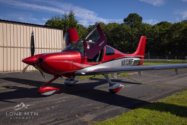2024 Cirrus SR22-G7 — photo 1