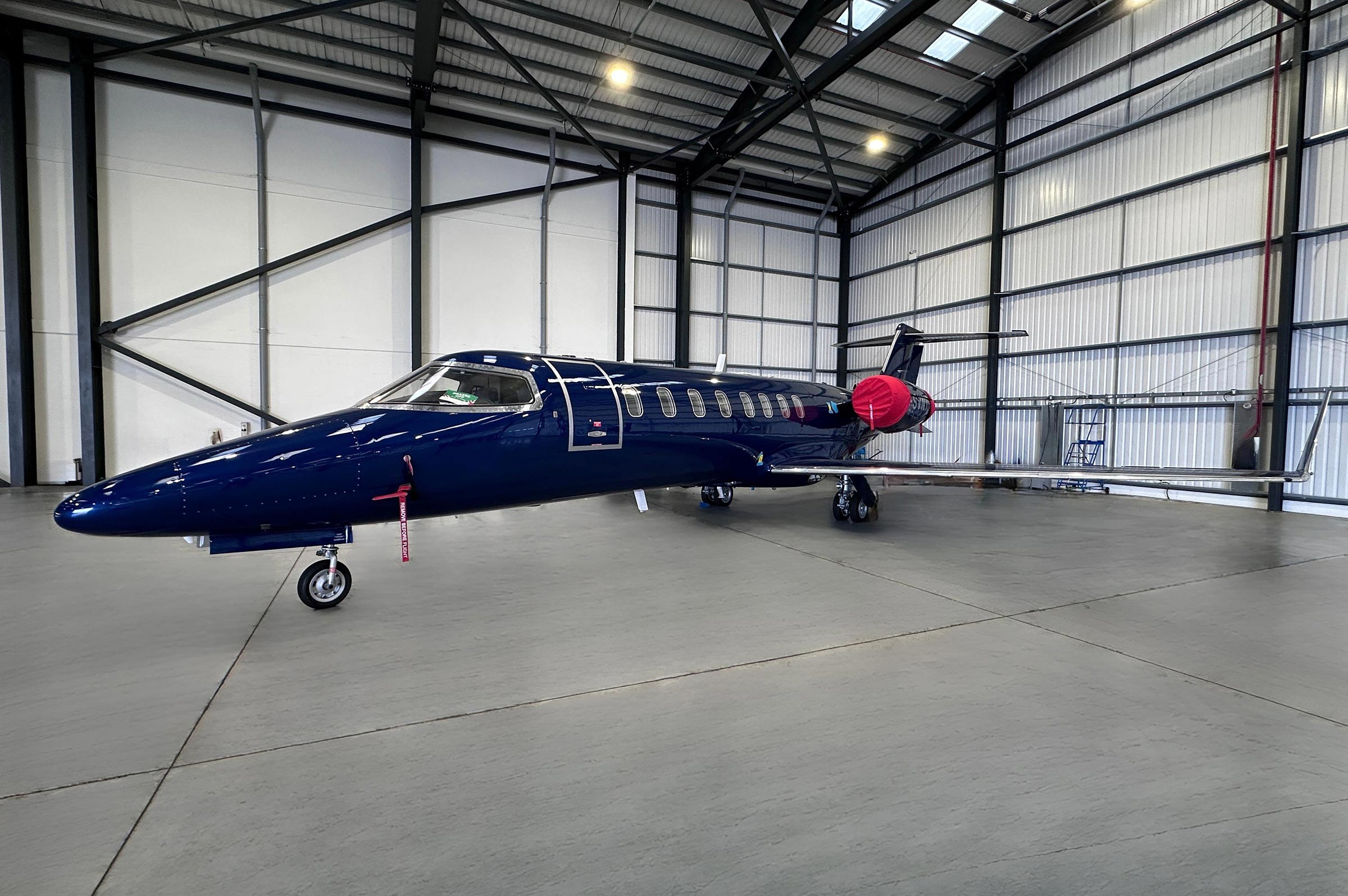 2008 Learjet 45 — photo 2