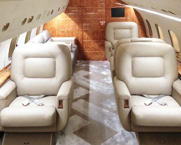 1998 Bombardier Challenger 604 — photo 3