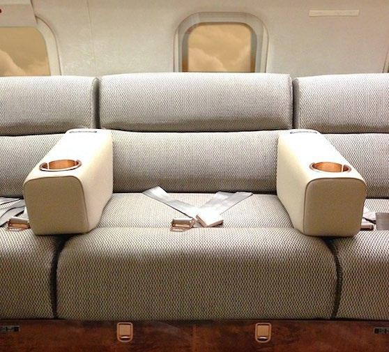 1998 Bombardier Challenger 604 — photo 5