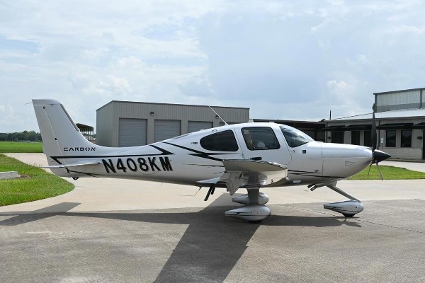 2022 Cirrus SR22-G6 — photo 5