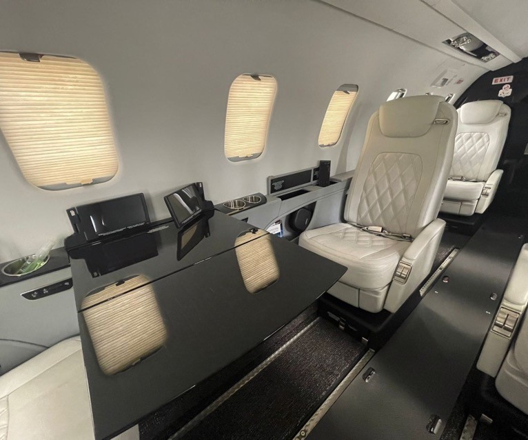 2017 Learjet 75 — photo 4