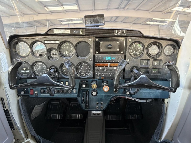1969 Cessna 150, photo 9