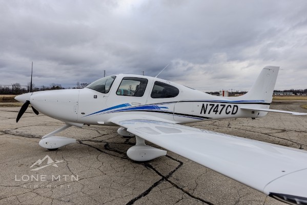 2023 Cirrus SR20 — photo 2