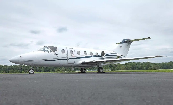 2000 Beech Beechjet 400A — photo 1
