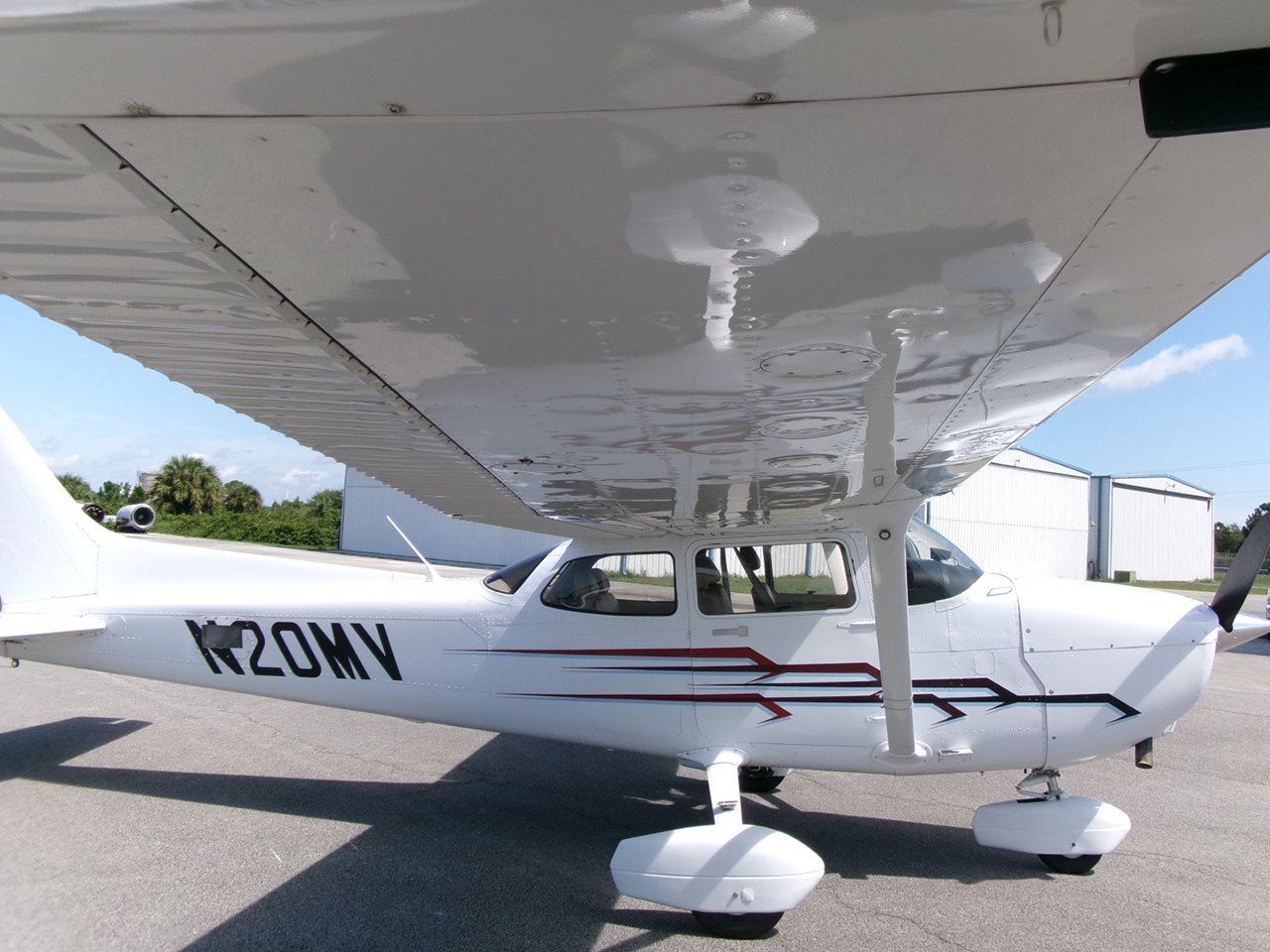 2018 Cessna 172S — photo 5