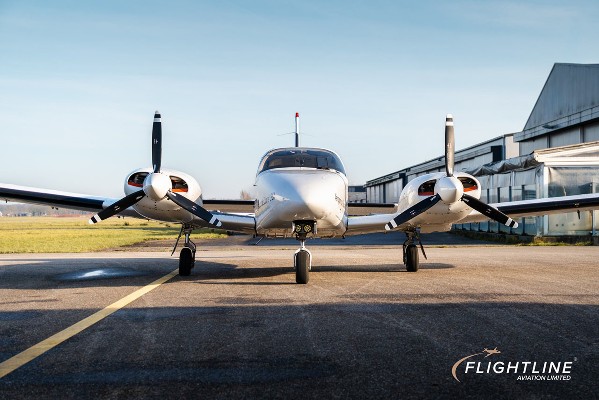 1983 Piper Seneca III — photo 2