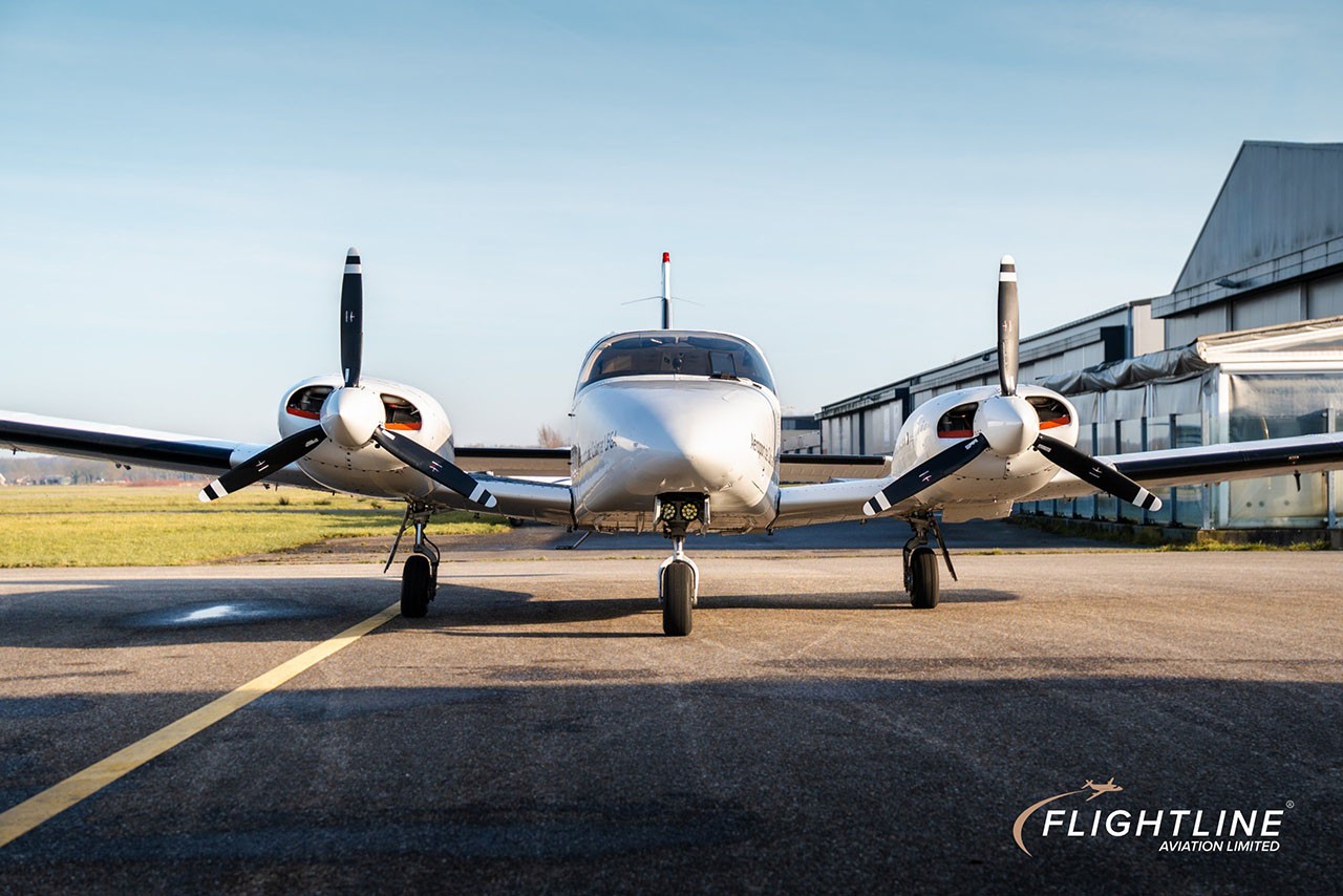 1983 Piper Seneca III — photo 2
