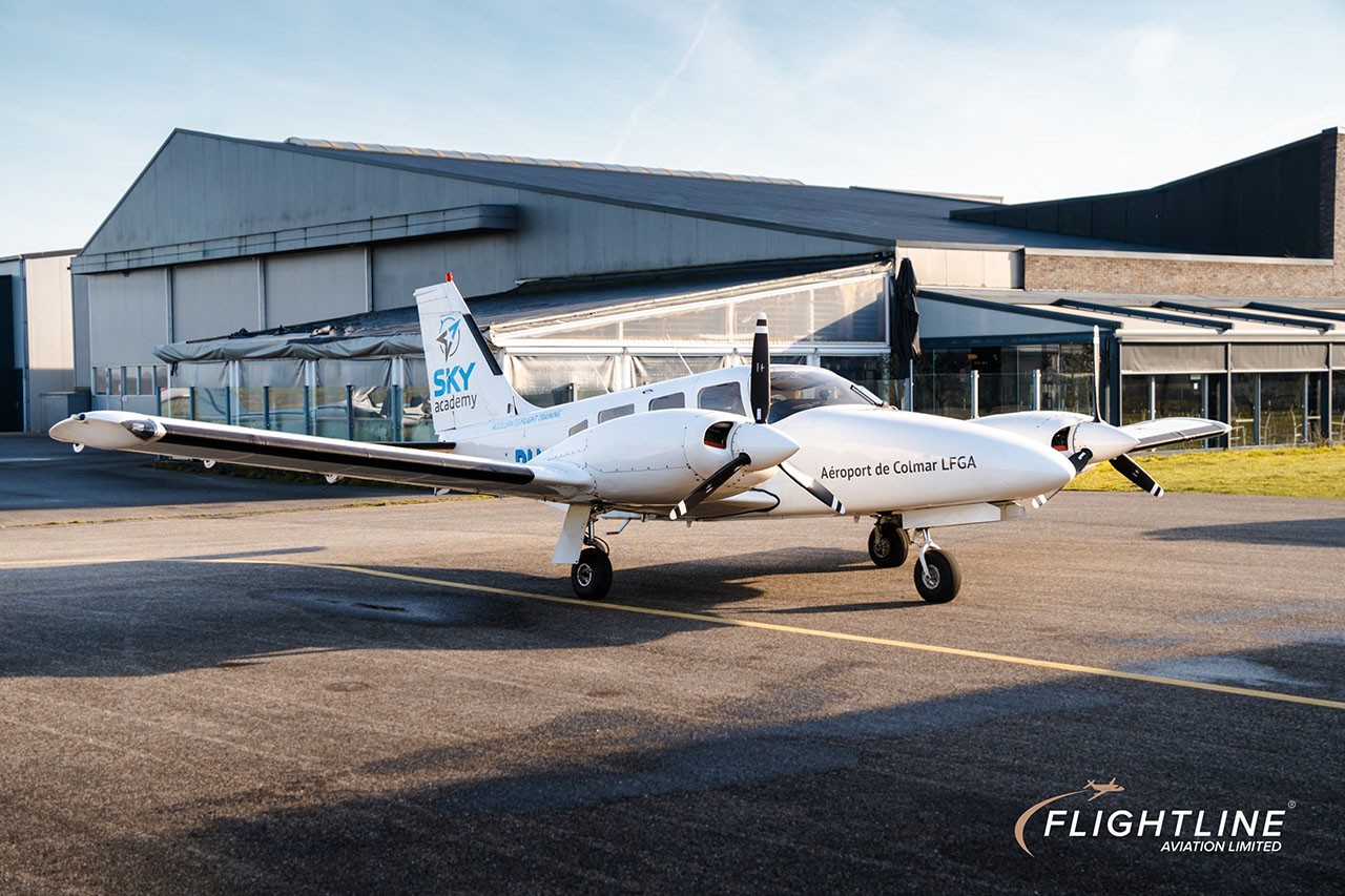 1983 Piper Seneca III — photo 3