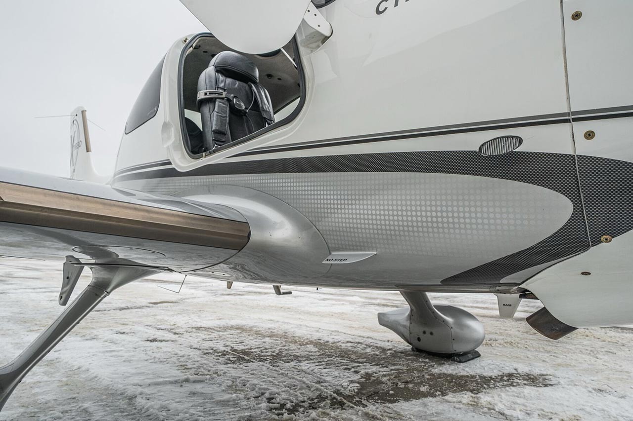 2011 Cirrus SR22-G3 Turbo GTS 4