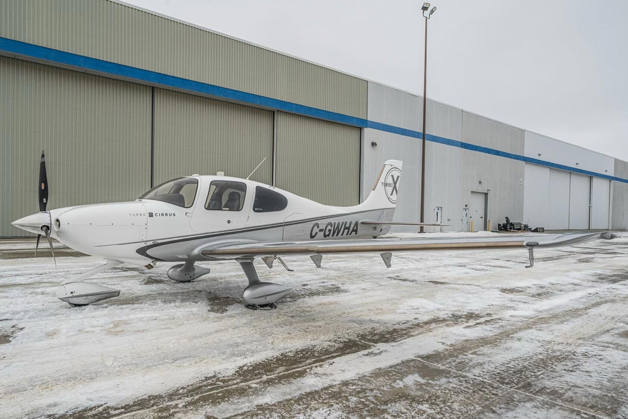2011 Cirrus SR22-G3 — photo 3