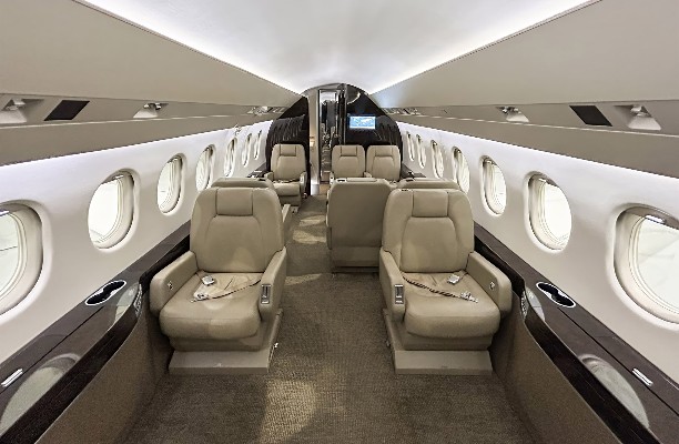 2002 Falcon Falcon 2000 — photo 2