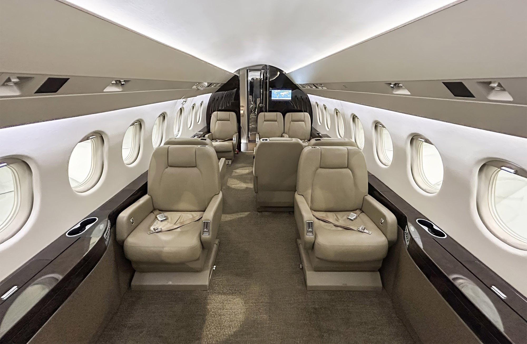 2002 Falcon 2000 — photo 2