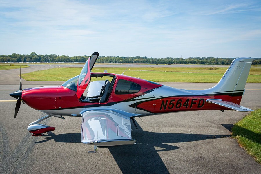 2025 Cirrus SR22-G7 GTS (N564FD), photo 10