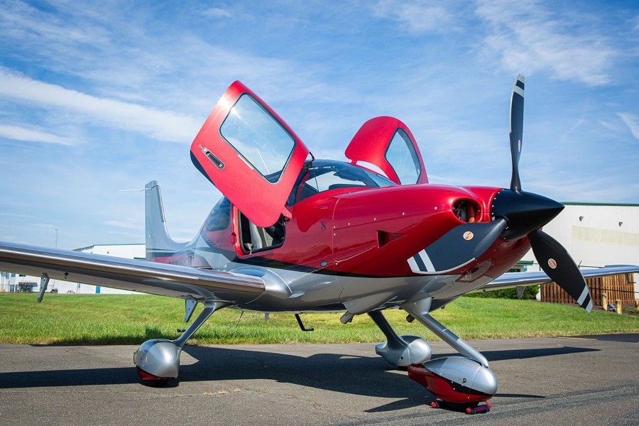 2025 Cirrus SR22-G7 GTS (N564FD), photo 5
