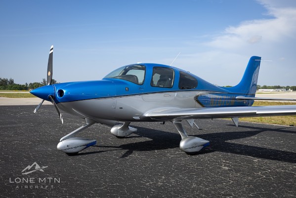2021 Cirrus SR20 — photo 1