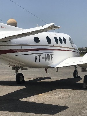 1995 Beech King Air C90B — photo 4