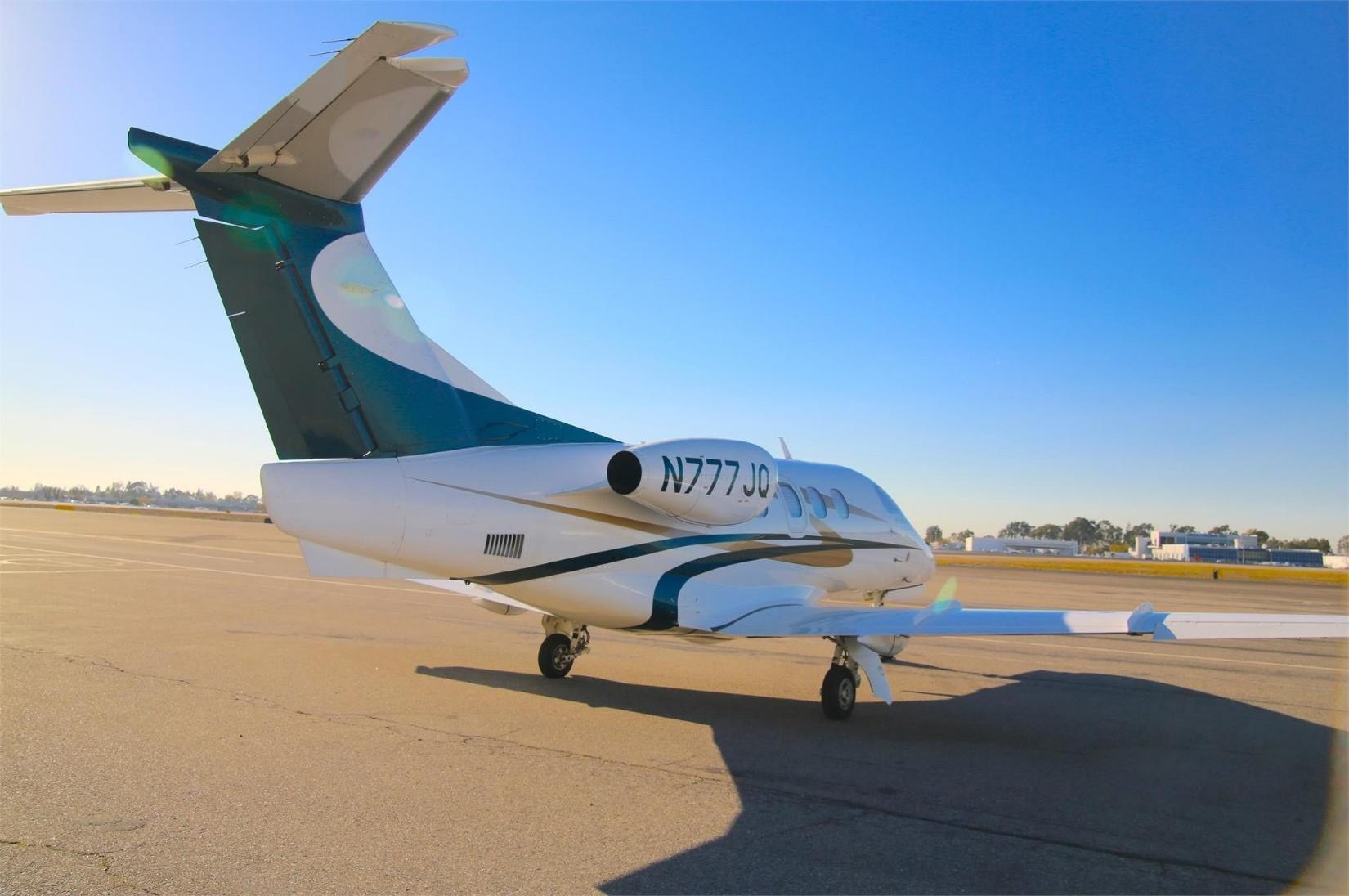 2009 Embraer Phenom 100 — photo 4