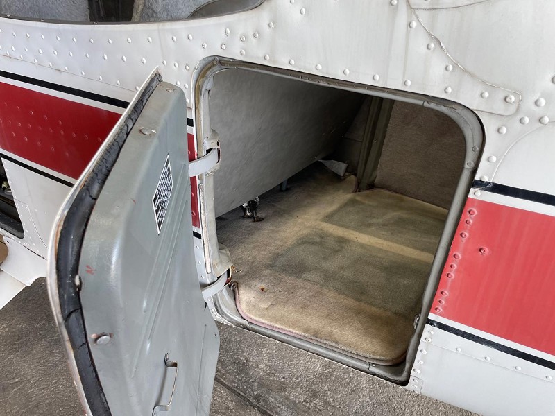 1977 Cessna 172N, photo 10