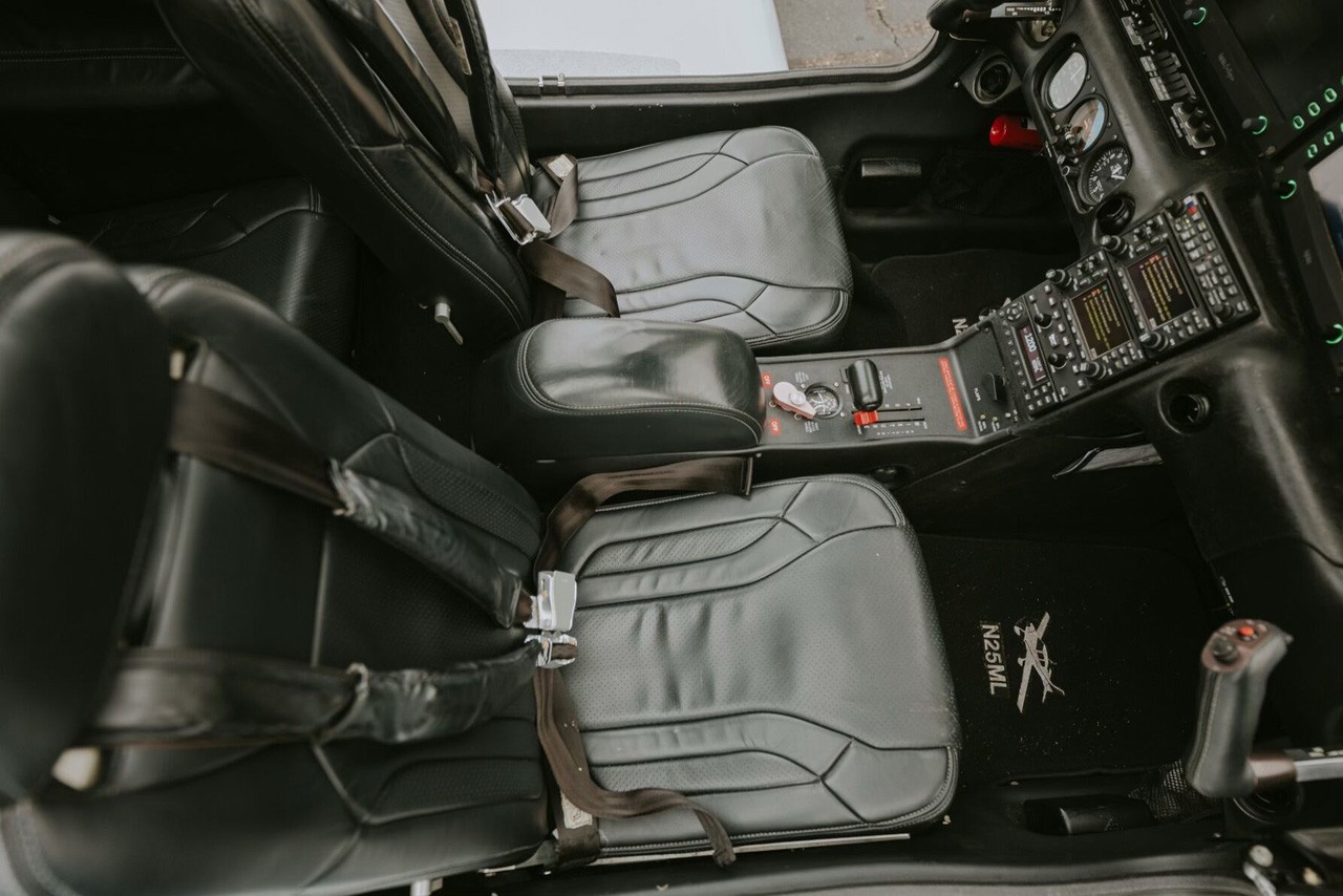 2005 Cirrus SR22-G2 GTS 4