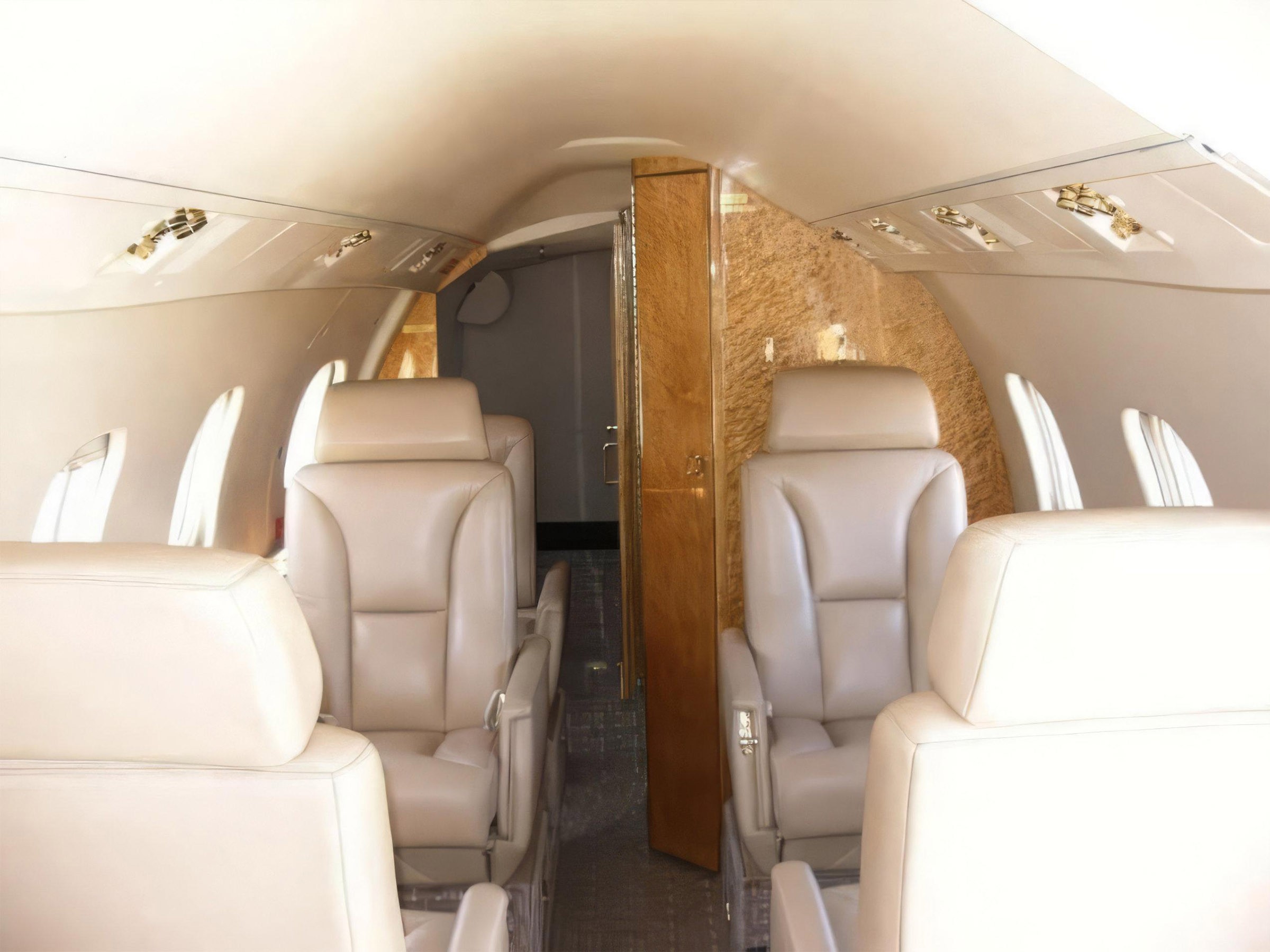 1982 Learjet 55 — photo 3