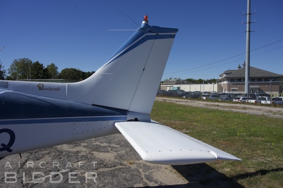 1981 Beechcraft Beech Sundowner C-23, photo 3