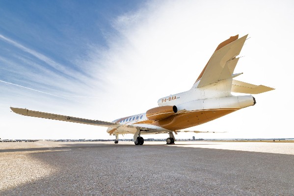 2002 Falcon Falcon 50 — photo 4