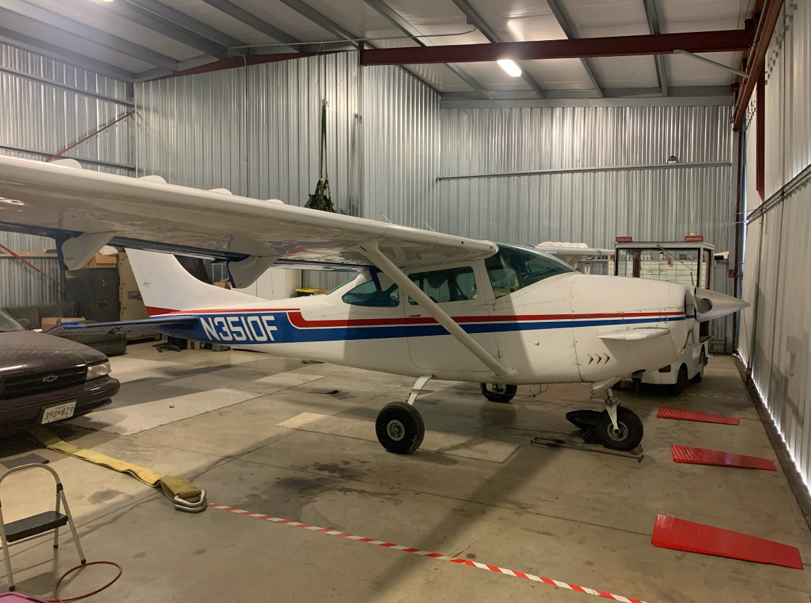 1966 Cessna 182 — photo 4
