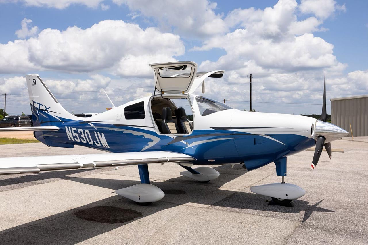 2016 Cessna T240 — photo 4