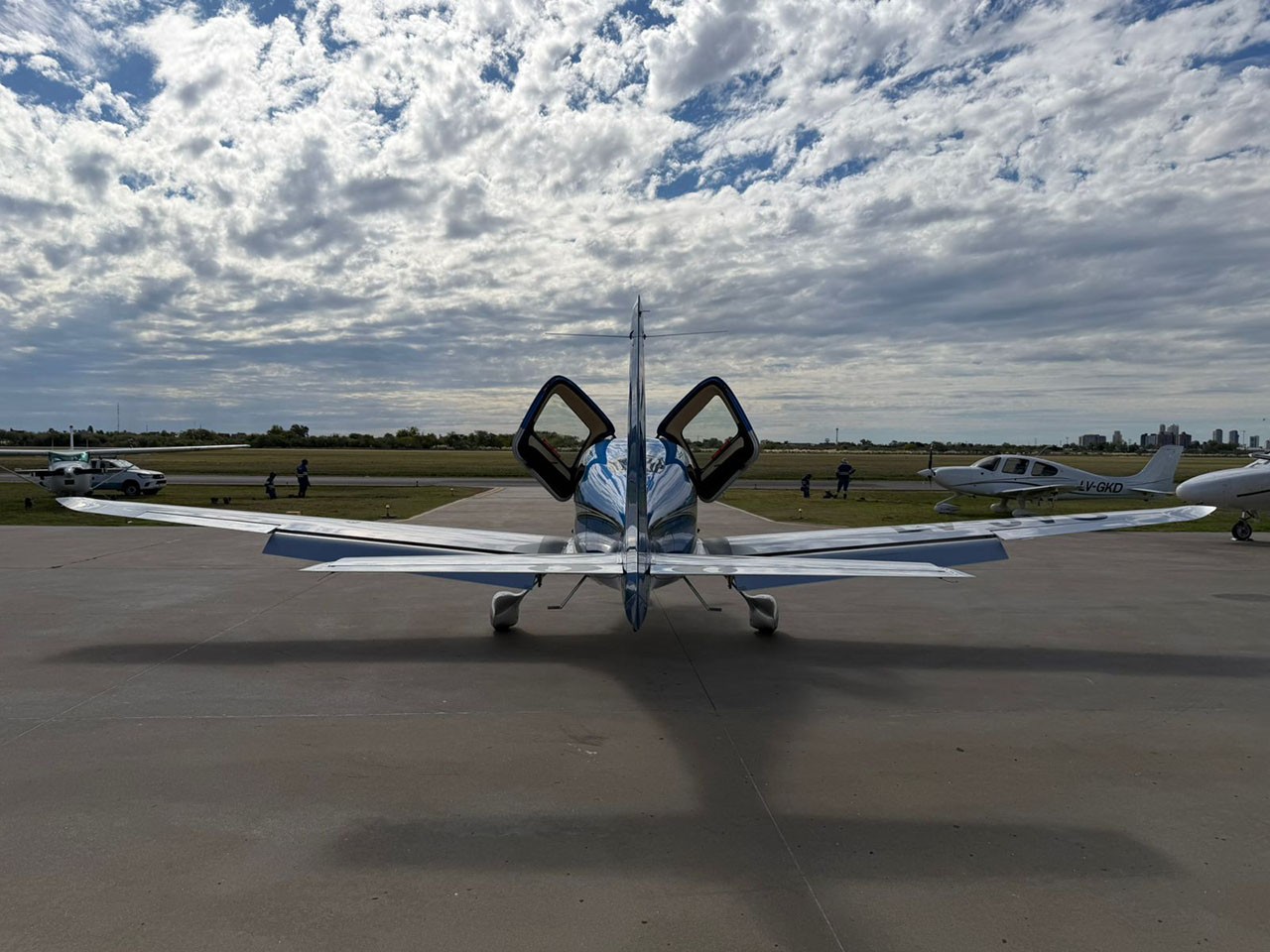 2021 Cirrus SR22-G6 — photo 5