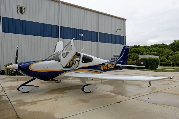 2006 Cirrus SR20-G2 — photo 2